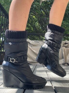Report Black Wedge Boots with Quilted Shaft